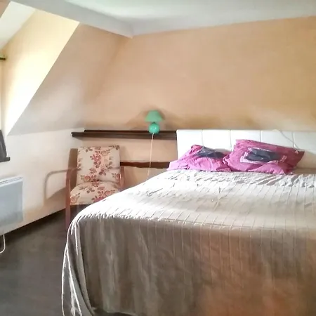 Dom wakacyjny Maison Familiale Avec Jardin A Clarbec, 120 M², Jeux Pour Enfants Clarbec